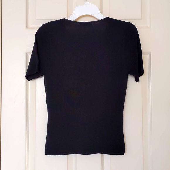 NWOT. Black Viscosa Blended Short Sleeve V-Neck Top w/beads embroidery & design. - Picture 2 of 4